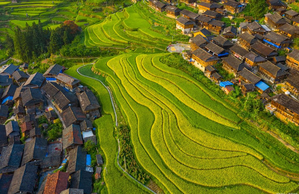 Zhanli Dong Ethnic Village