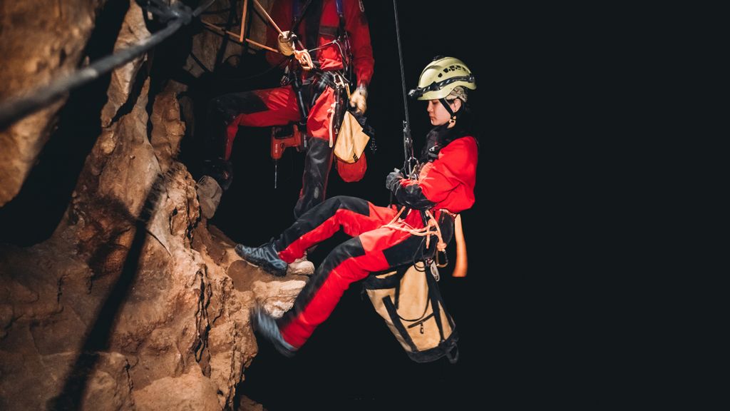 Ziyun Dajiao Cave Exploration