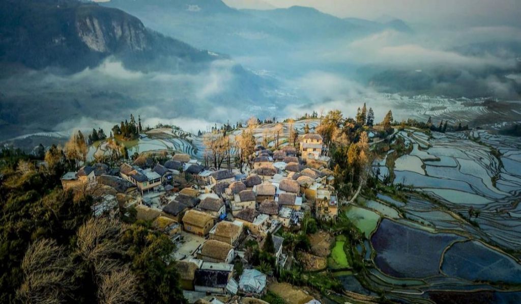 **Azheke Ancient Village**