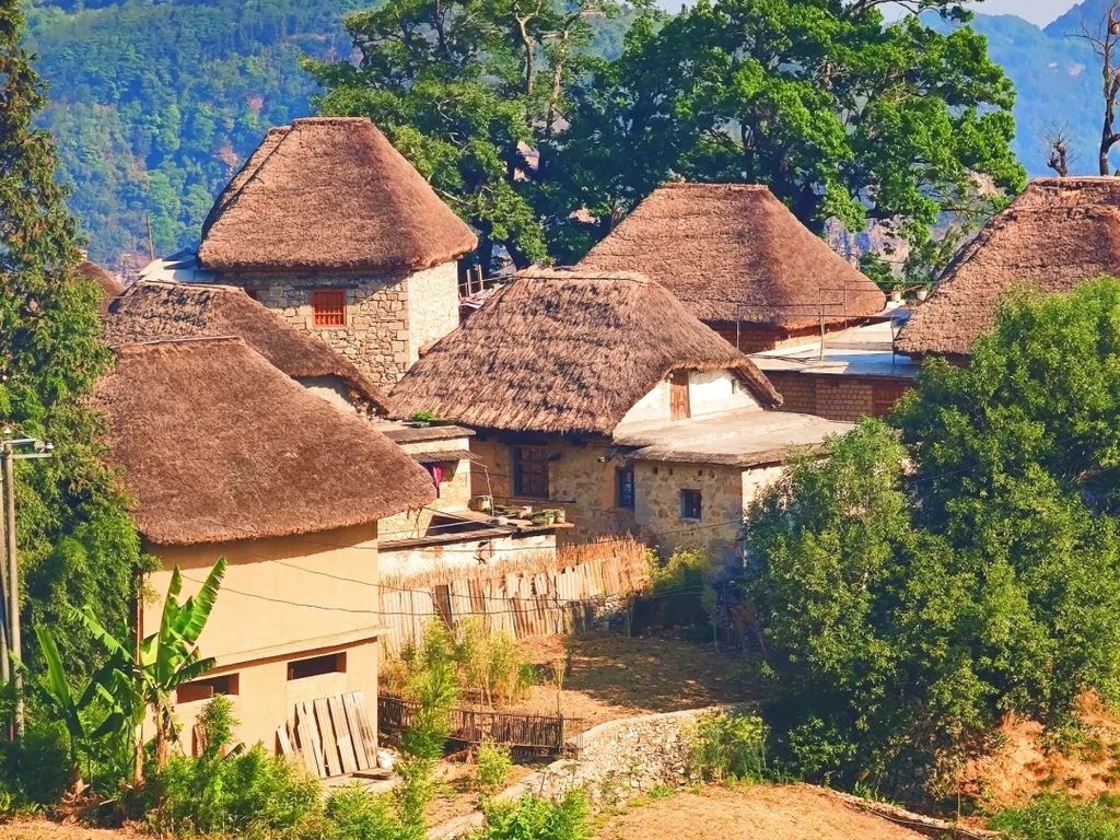 **Azheke Ancient Village**